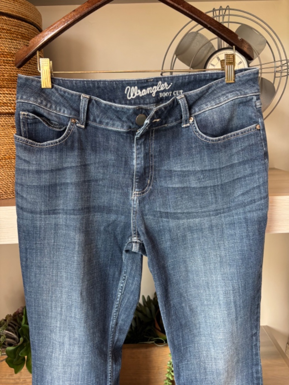 Wrangler Boot Cut Mid-Rise Stretch Denim Jeans 32 - Picture 4 of 6